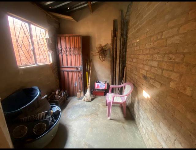 2 BEDROOM HOUSE FOR SALE IN PALM RIDGE